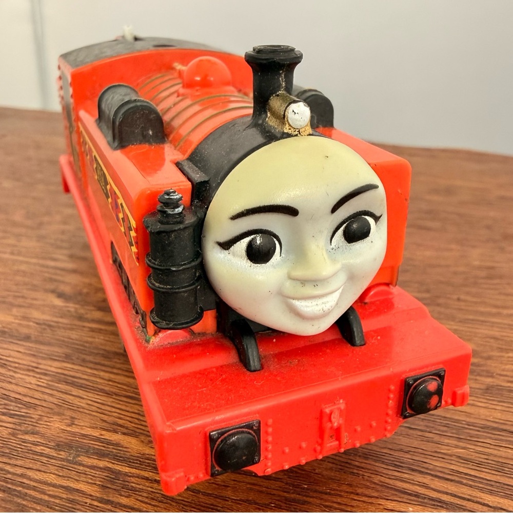 Thomas & Friends Trackmaster 2013 Nia Motorized Engine